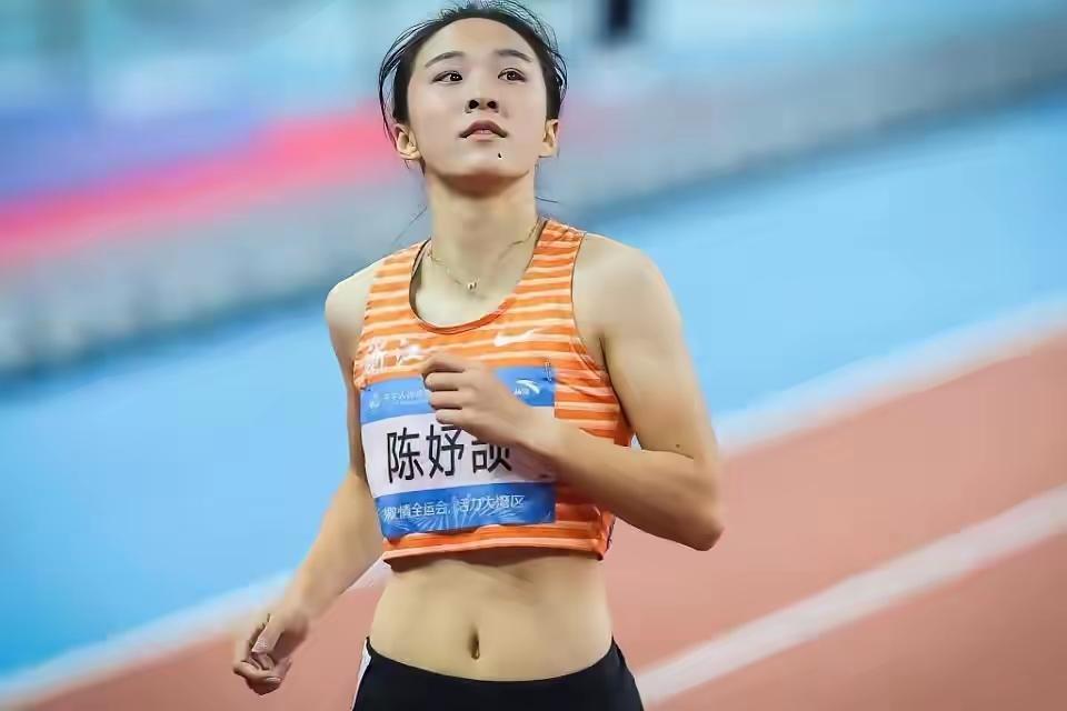 16岁陈妤颉全运会夺冠，中国女子短跑崛起在望？
11月17日晚，第十五届全运会女