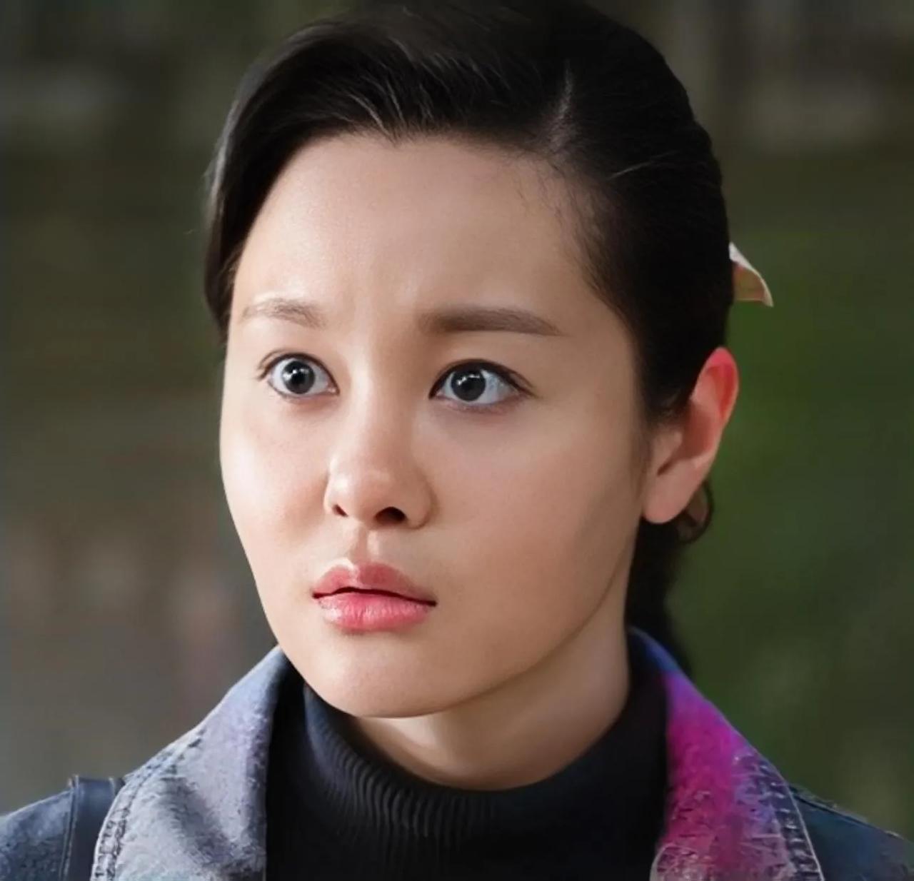  小当的扮演者王冕，毕业于北京电影学院，在本剧中饰演的长大后的小当，王冕把人物形