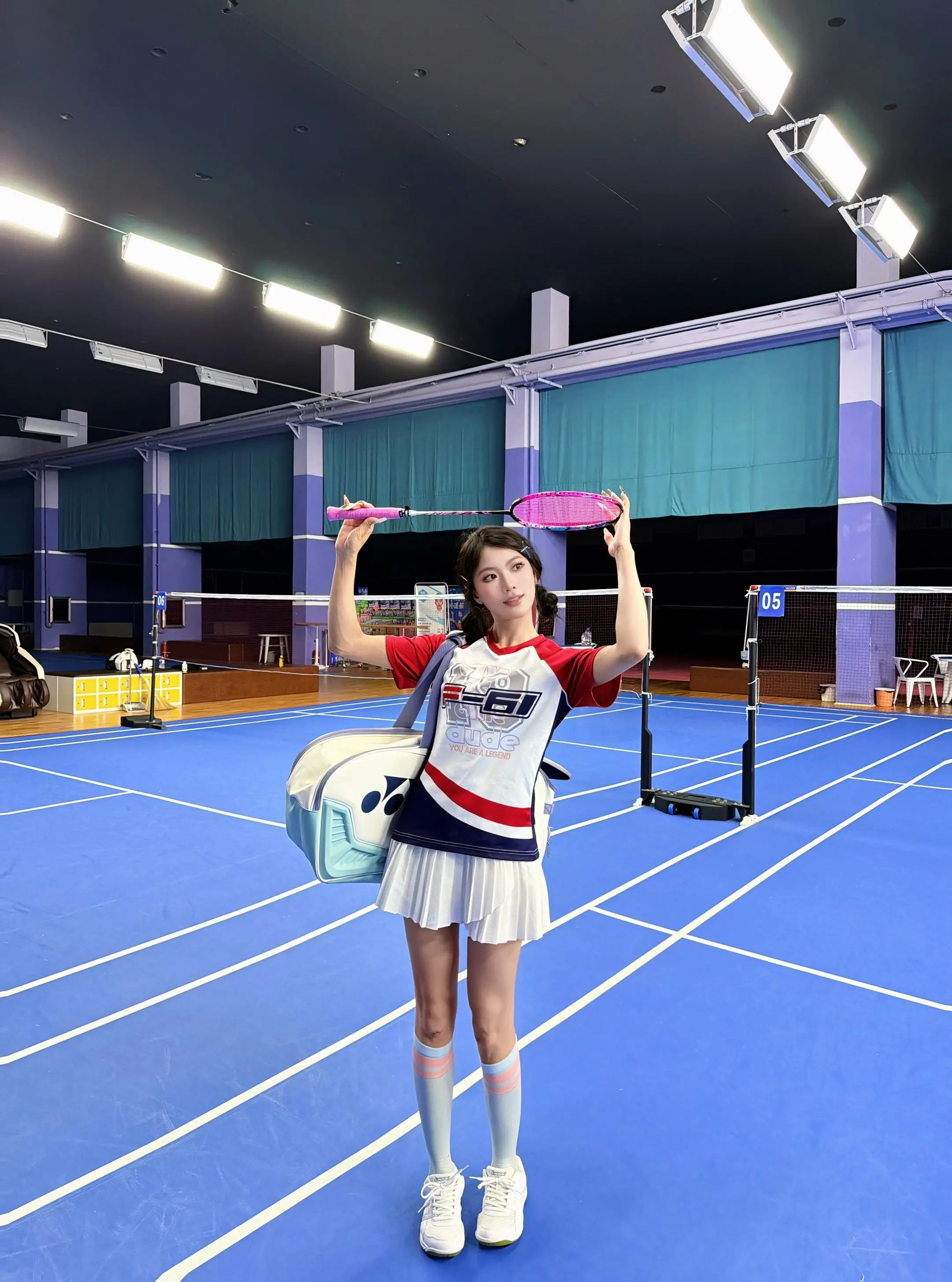 一起打羽毛球呗🏸我捡球很厉害。
