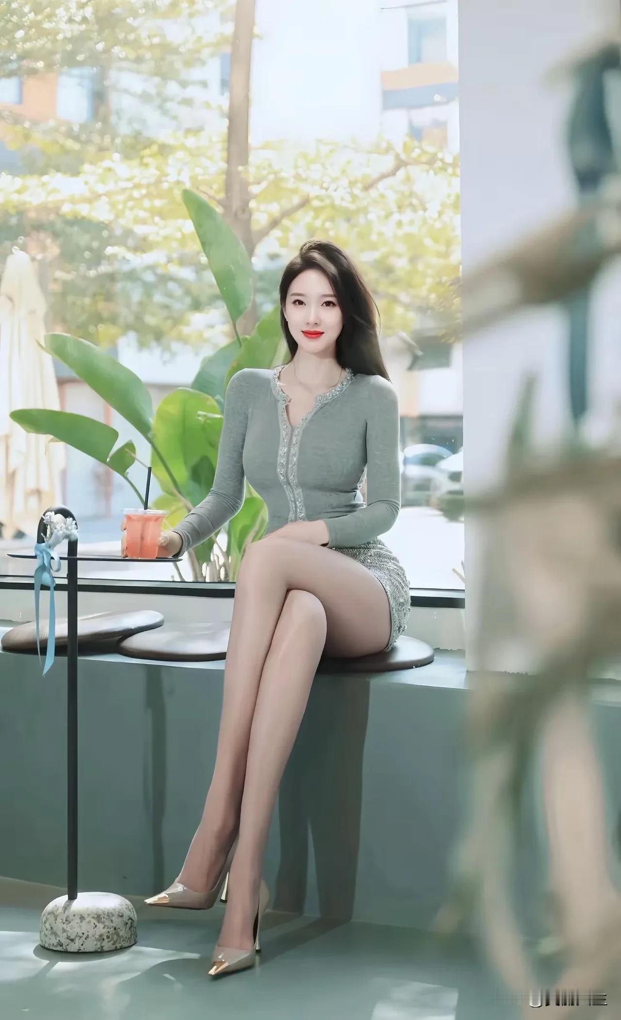 𝗕𝗲 𝘆𝗼𝘂𝗿𝘀𝗲𝗹𝗳 . ·͜·˖
生活要尽心 要随心 更