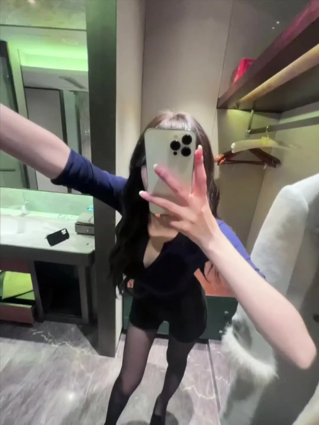 喜欢文静还是抽象