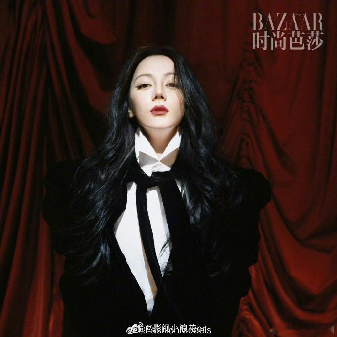 迪丽热巴连续三年登封五大开年刊迪丽热巴三个月从金九到开年刊迪丽热巴时尚芭莎开年刊