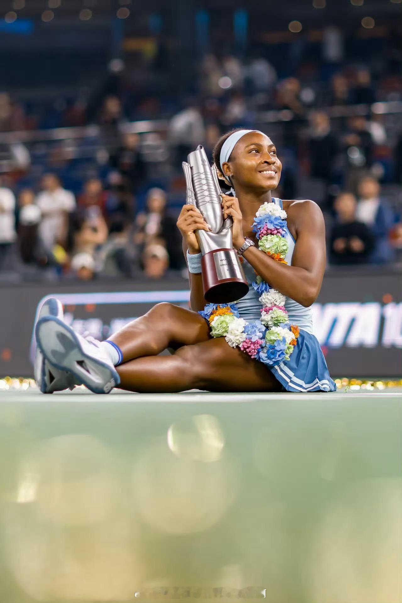 📢高芙首夺武网冠军📍【2025武汉网球公开赛】女单决赛🎾高芙2-0（6-4