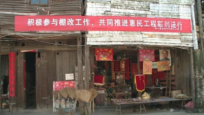 08年，加杠杆，降息，监管松，政策导向社会资金，银行资金可以大量流入房市，大搞基