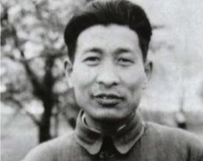 1949年，叛逃12年的红军师长带800人起义，司令员王建安不敢收，陈毅批复处置