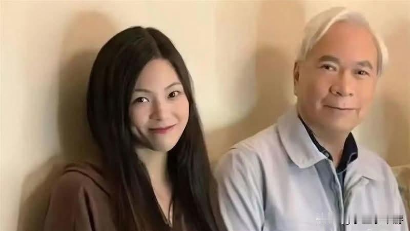 YouTuber网友出示找证据，爆李龙基未婚妻瞒婚、儿子已16岁！
(新闻源自网