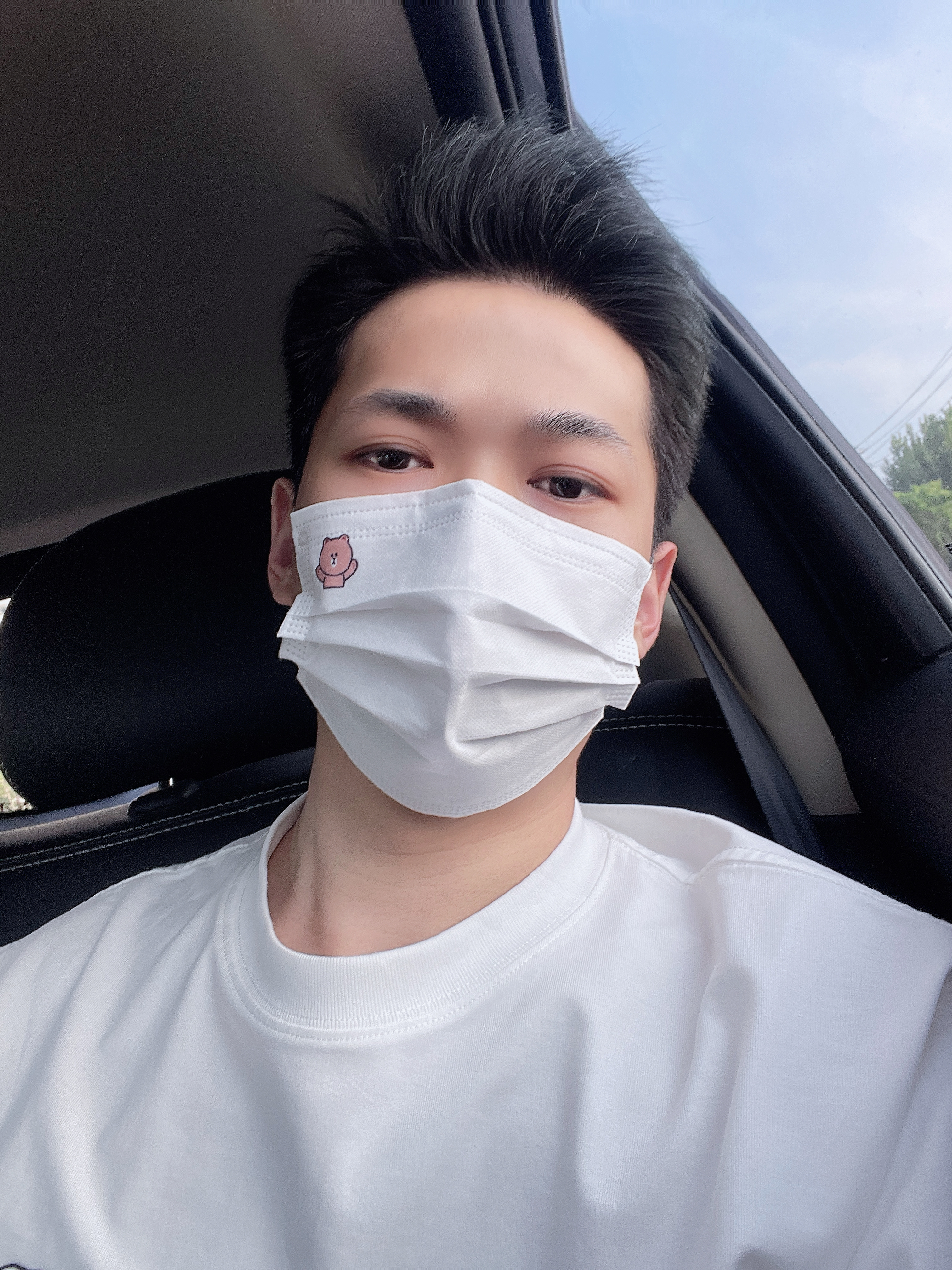 医生说，一定要关注自己的情绪，这样才有利于恢复，不要大悲大喜，尽量放轻松。其实我