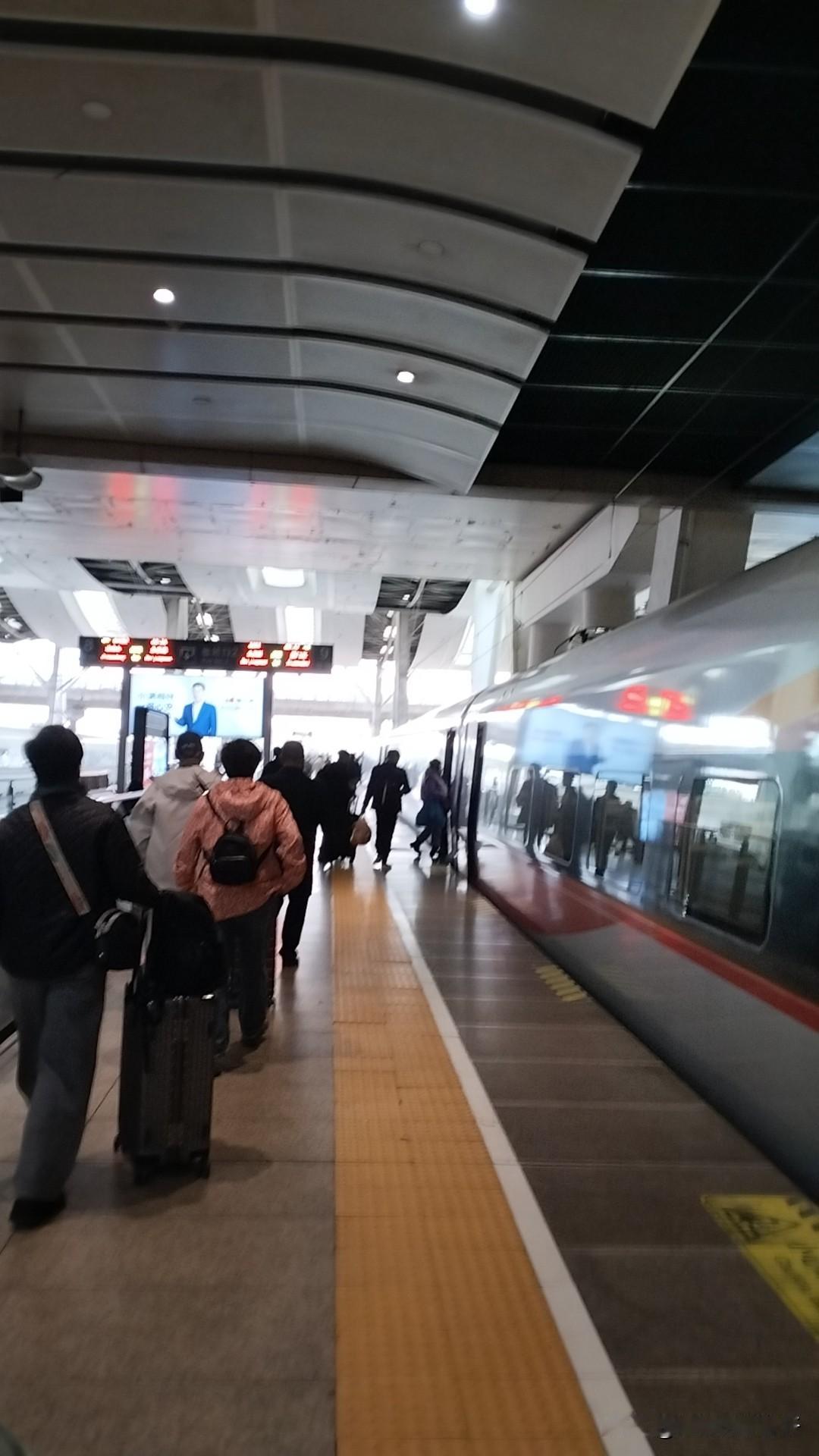 出发出发，给客户卖的U型枕，早上没煮姜糖水，姜片凑合下。