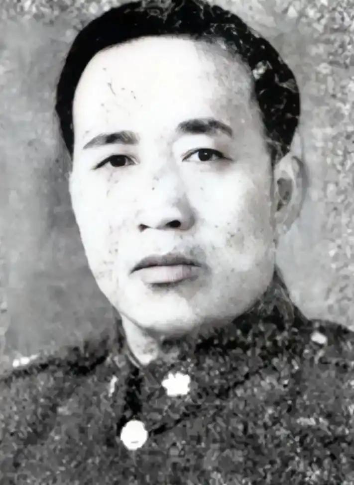 1940年，刘昌义被日军包围，他率残部向日军投降，当了一个大汉奸。一年后，他率部