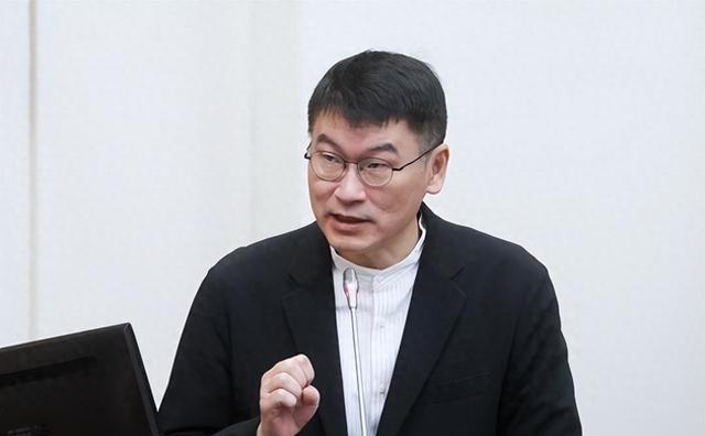 台陆委会又放狠话。台媒报道称，中国大陆自7月1日起正式施行《民族团结进步促进法》