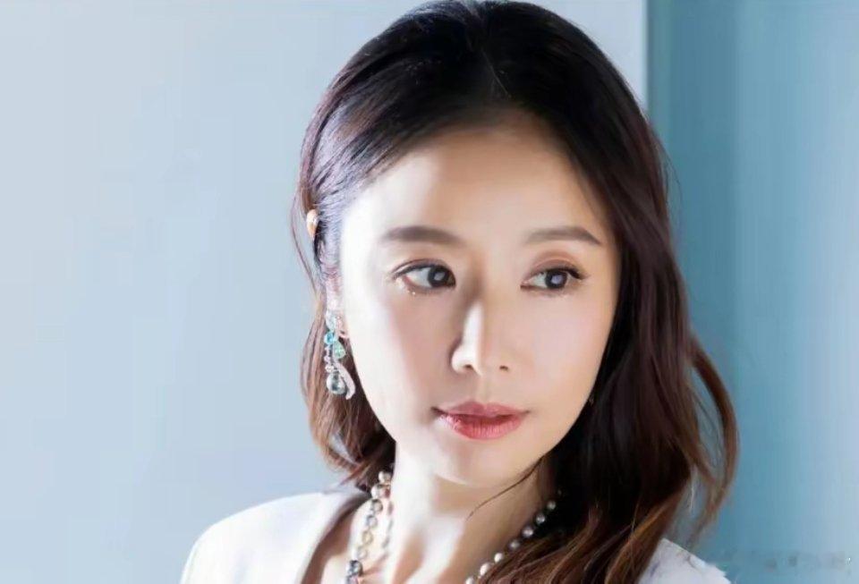 #林心如不敢参加浪姐#林心如今日采访回应《浪姐》网传名单，她表示没有被邀请，自己
