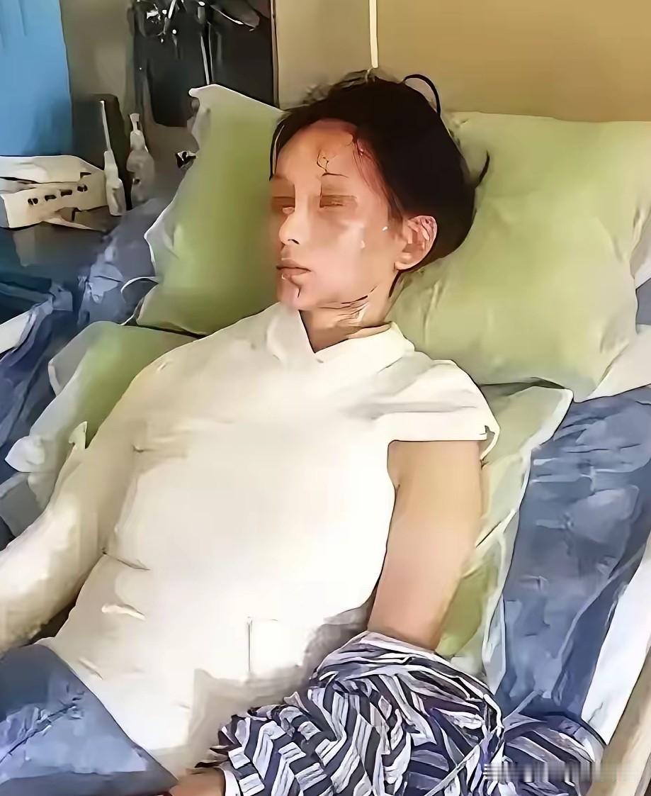 “悲剧还是发生了！”陕西西安，一36岁女子在浴室洗澡，她正洗的舒服时，突然，一声