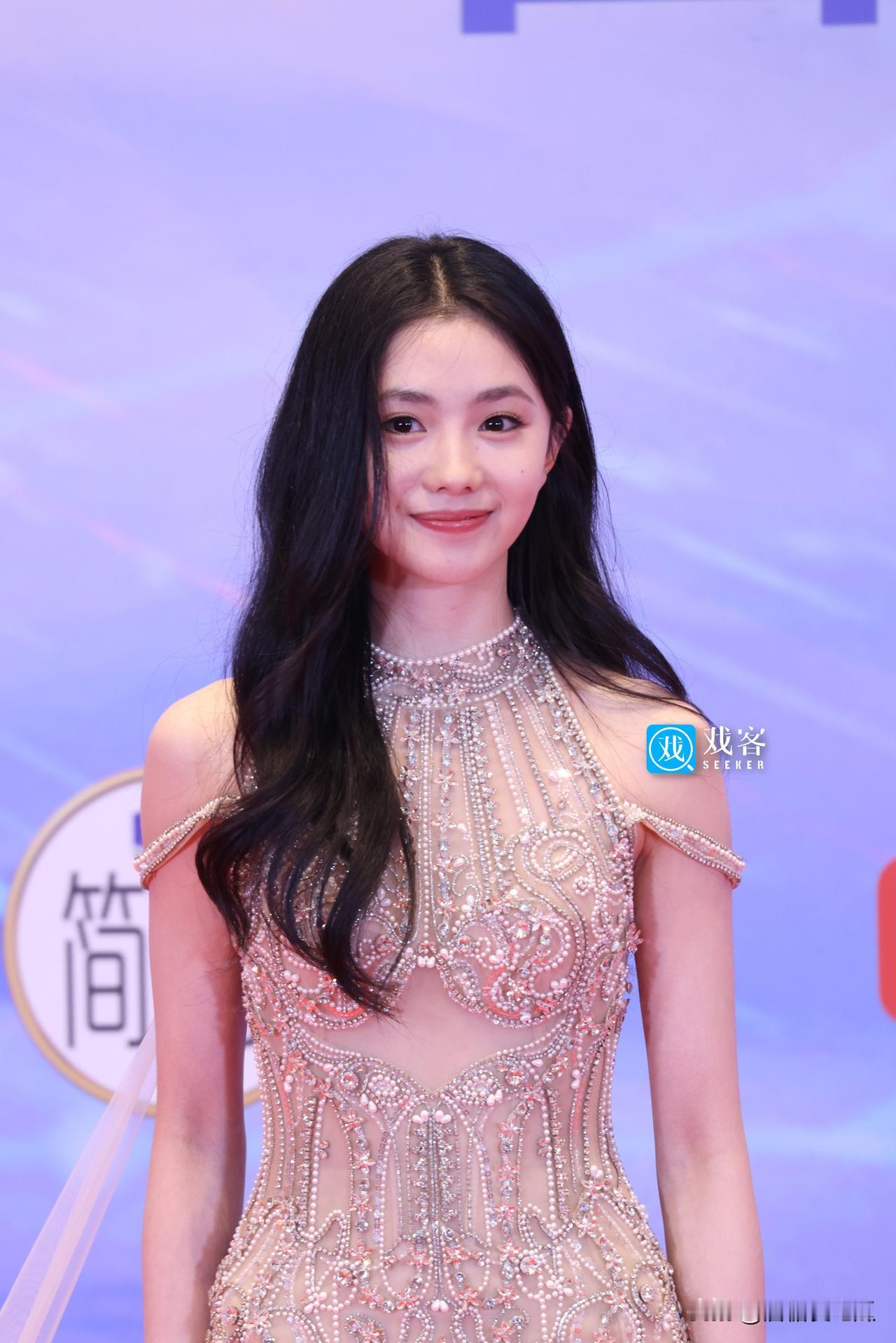 我现在最不能理解的就是刘浩存
明明很年轻，很有演技，演戏也很灵动，但是她就是火了