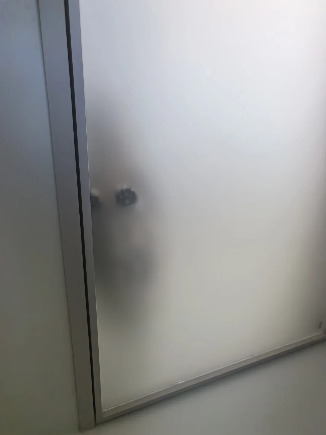 领养人家里惊现浴室刺客，快排查你家有没有……想领养同款刺客的加我[集美...