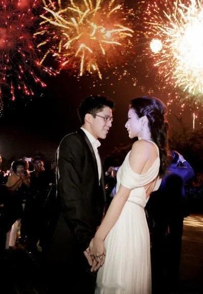 霍启刚说郭晶晶一打扮，就怕她跑了！原来他没有说谎呀