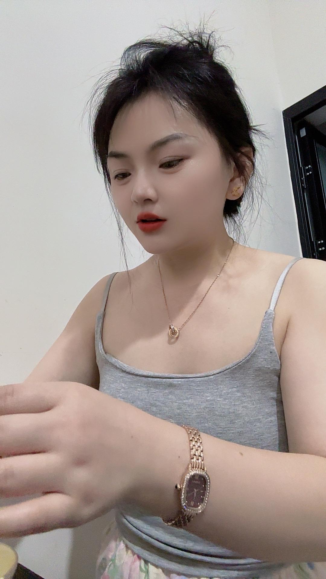 两杯下肚 感觉脑袋要炸了