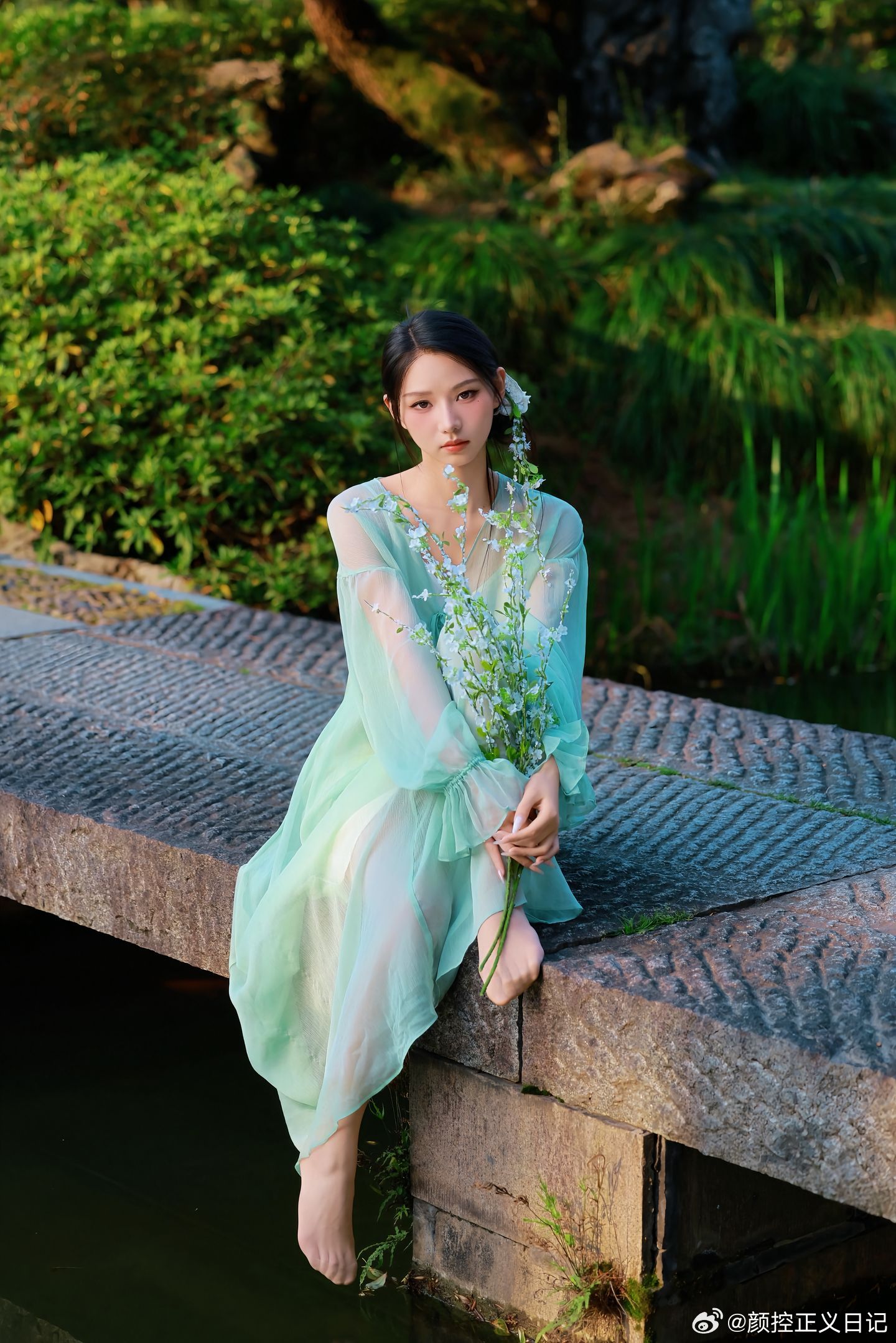 写真摄影日记青衣美女绘梦长廊