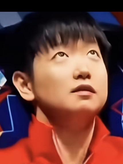 新时代偶像！孙颖莎再破天花板！
孙颖莎从上海交大毕业，马上要去读清华了！
优秀的