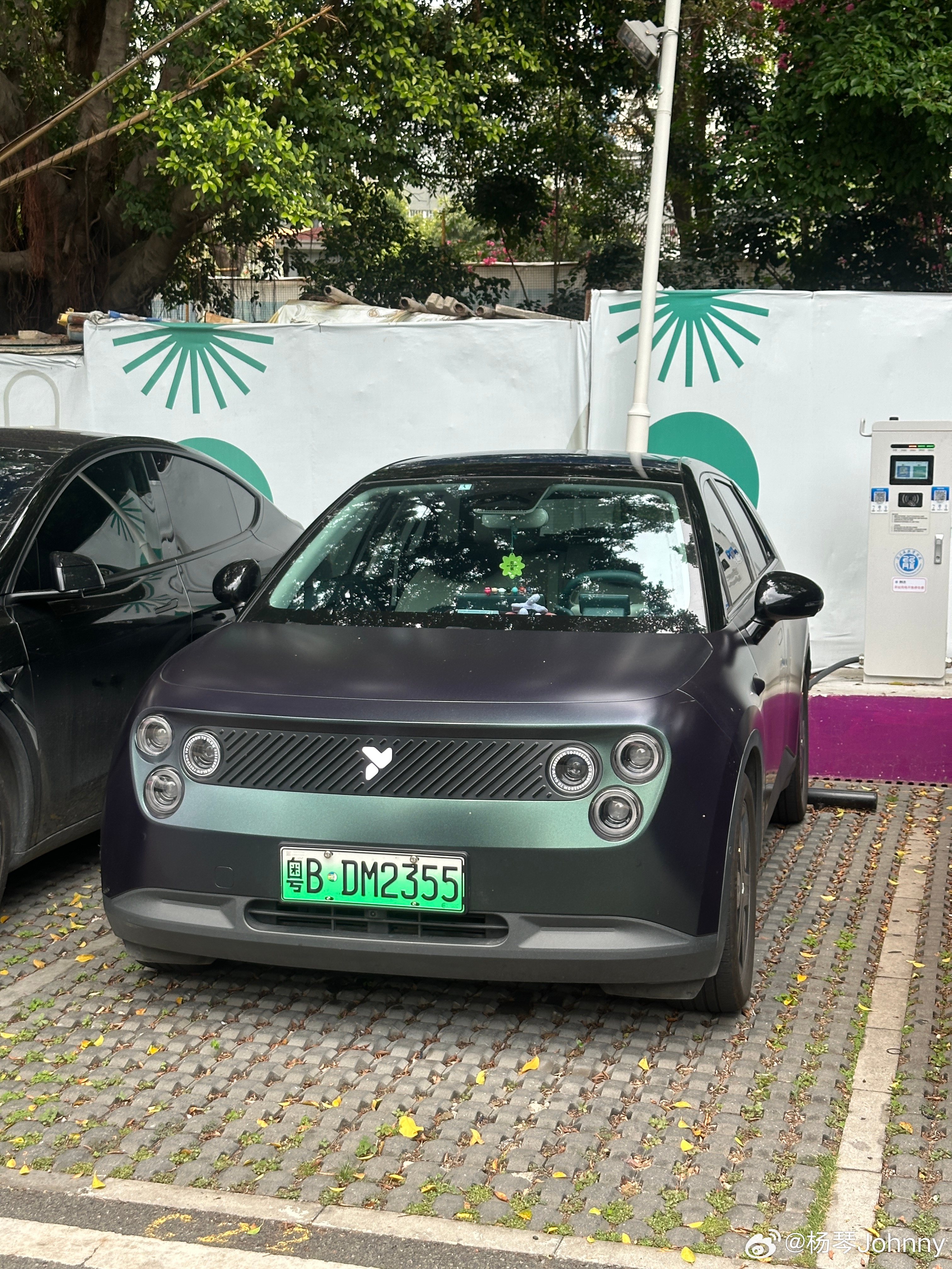 这台小虫子配色好评蔚来萤火虫全民拍车新能源汽车 深圳·深圳新安古城