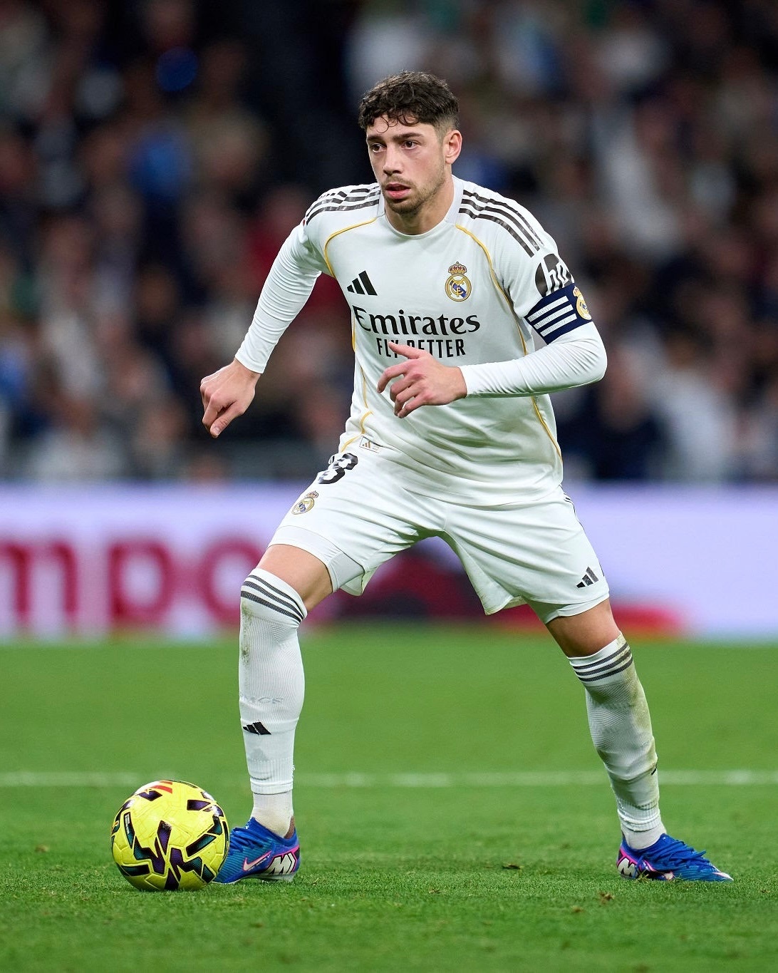 马卡：巴尔韦德本赛季已经首发担任右后卫 17 次，他更多地担任右后卫而不是中场。