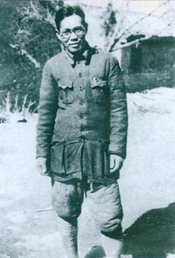 1947年，359旅主任刘亚生被俘，胡宗南叫来女部下：今晚拿下他！
在359旅，