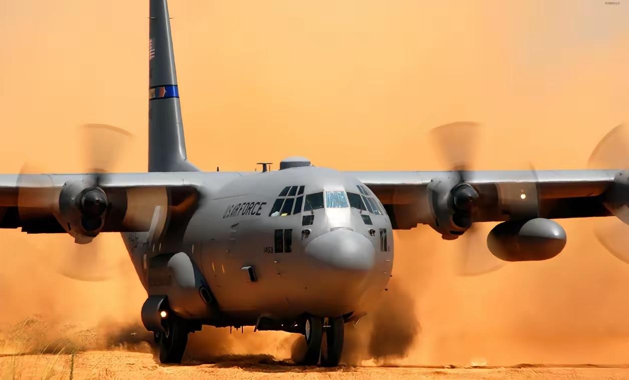 《纽约时报》称救援另一名飞行员时，两架130运输机因故障被困。

这次救援闹得真