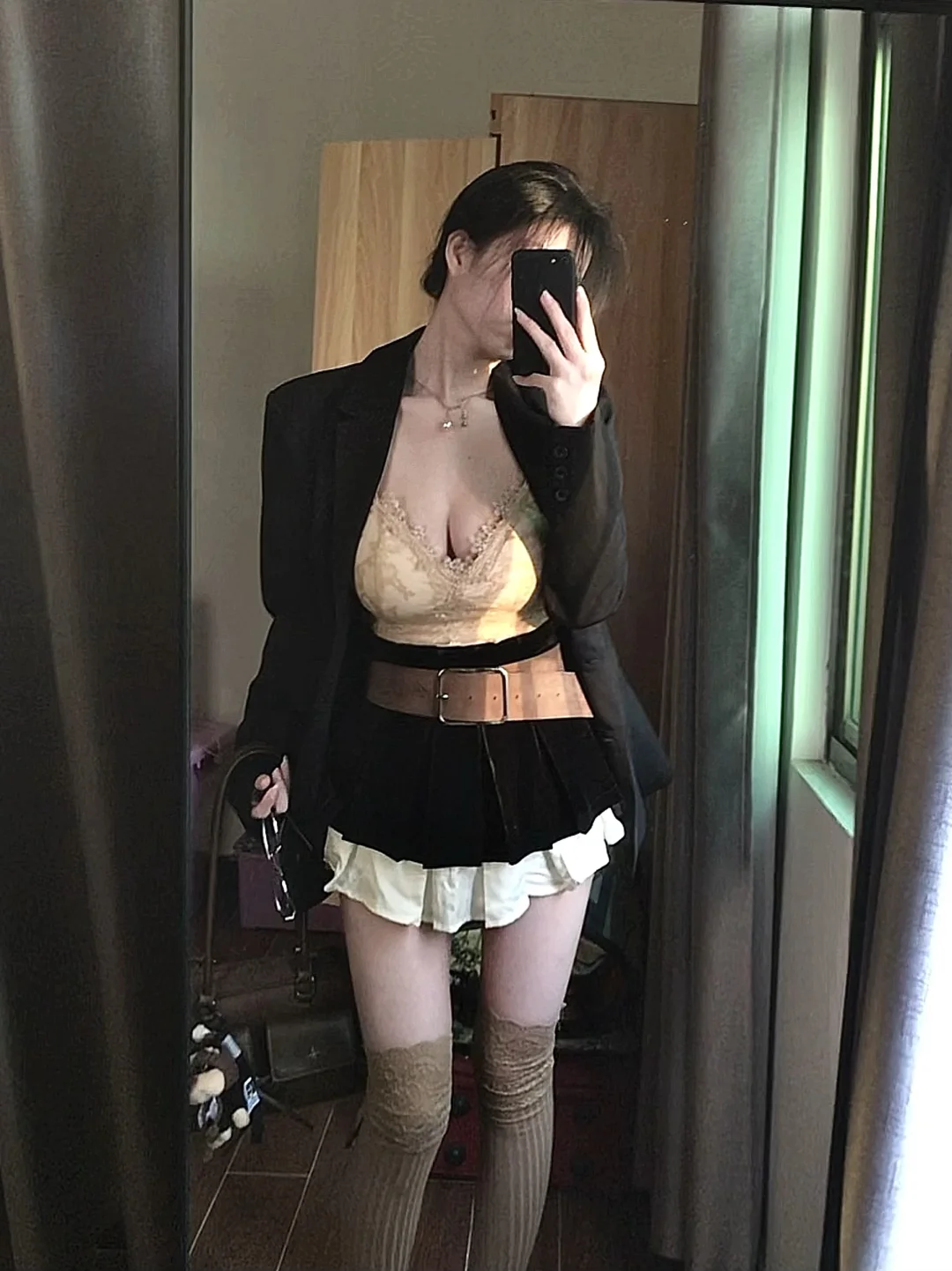 也没人跟我说黑色系穿搭这么美女感啊！