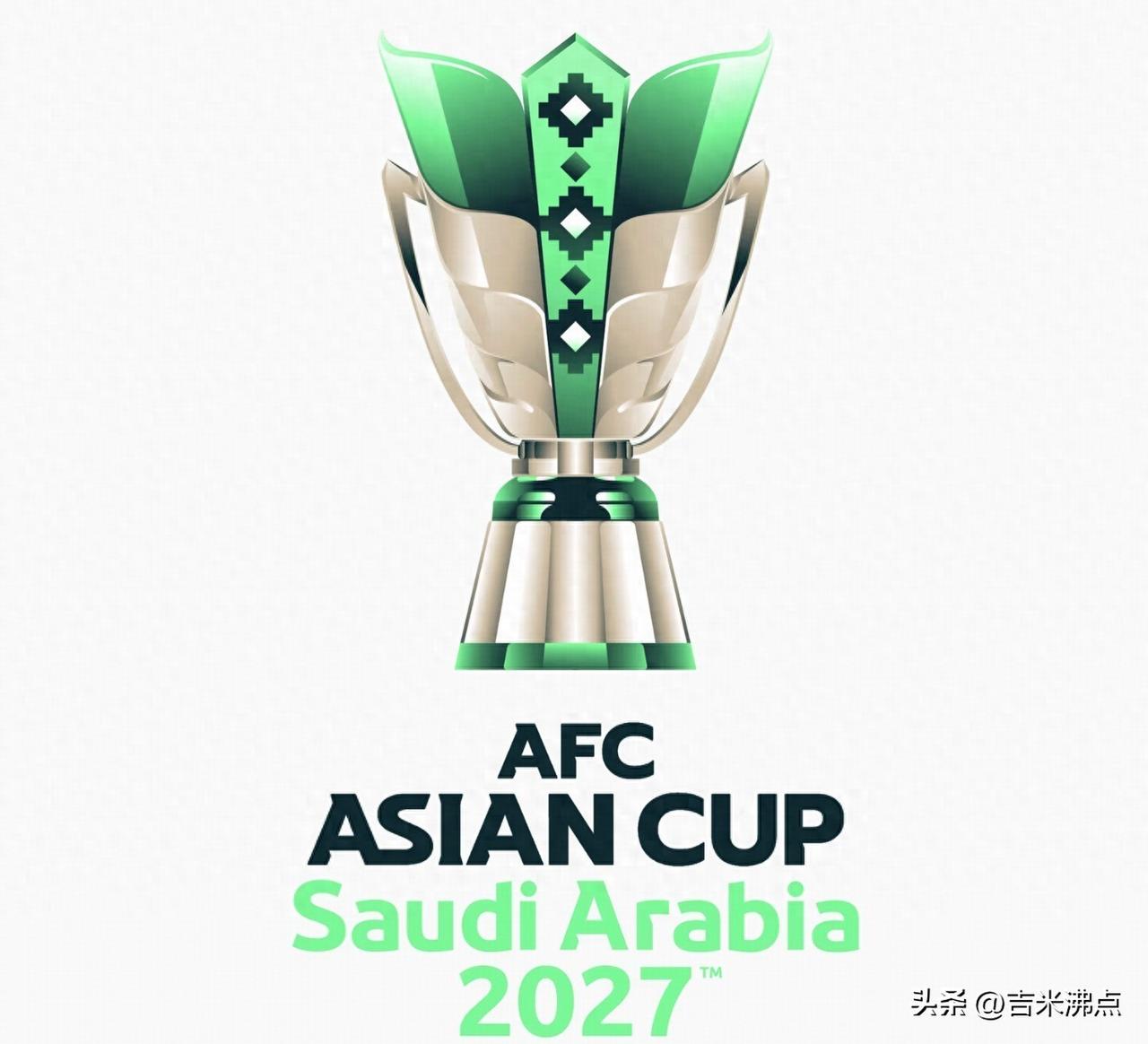 国足跌至亚洲第15，三档已成定局，抽签时间却突然推迟。
最近这事挺突然的，国足在