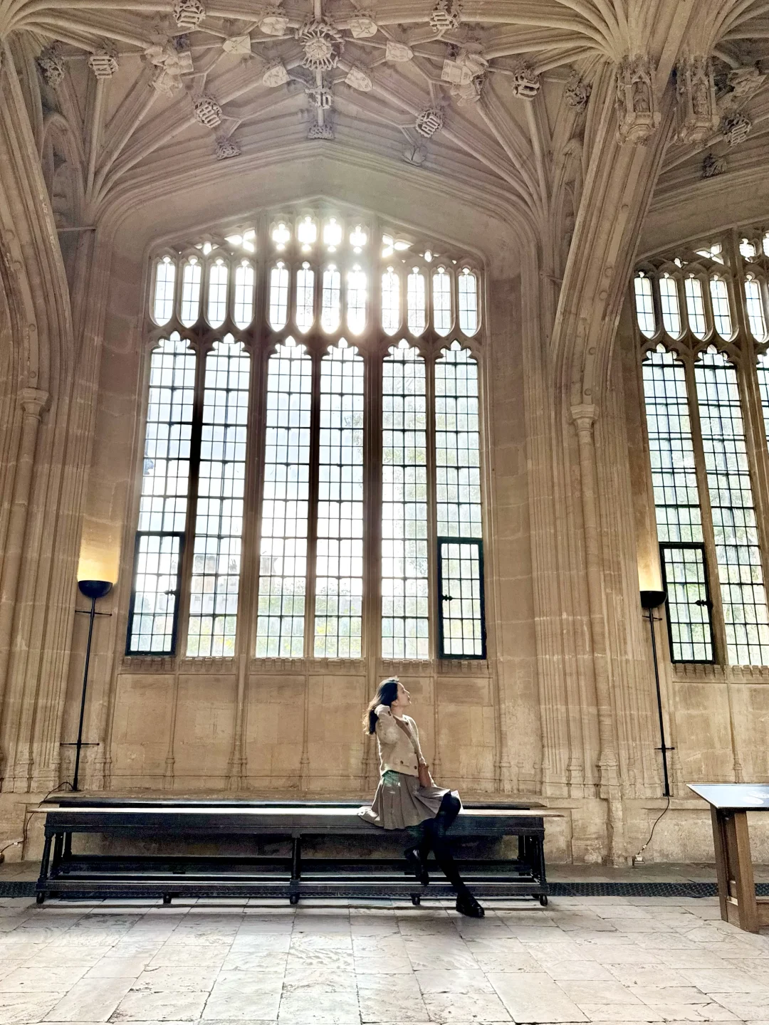 在英国｜带家里的小哈迷打卡牛津大学图书馆