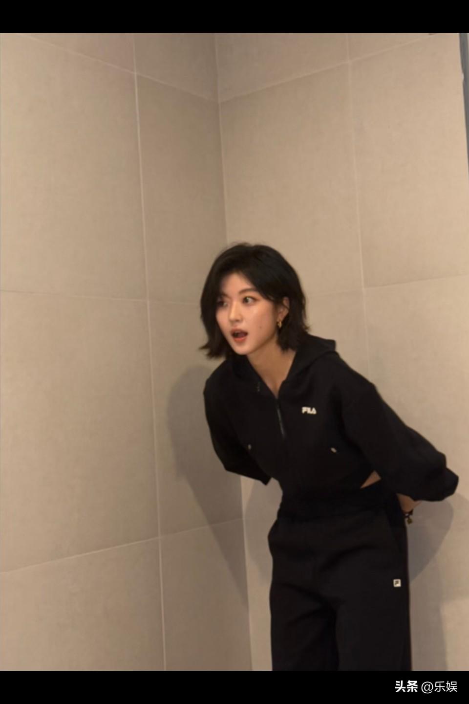 纯真年代的爱情，这部剧让我get到了她的cp体质，以前我对她的印象就是好像老在演