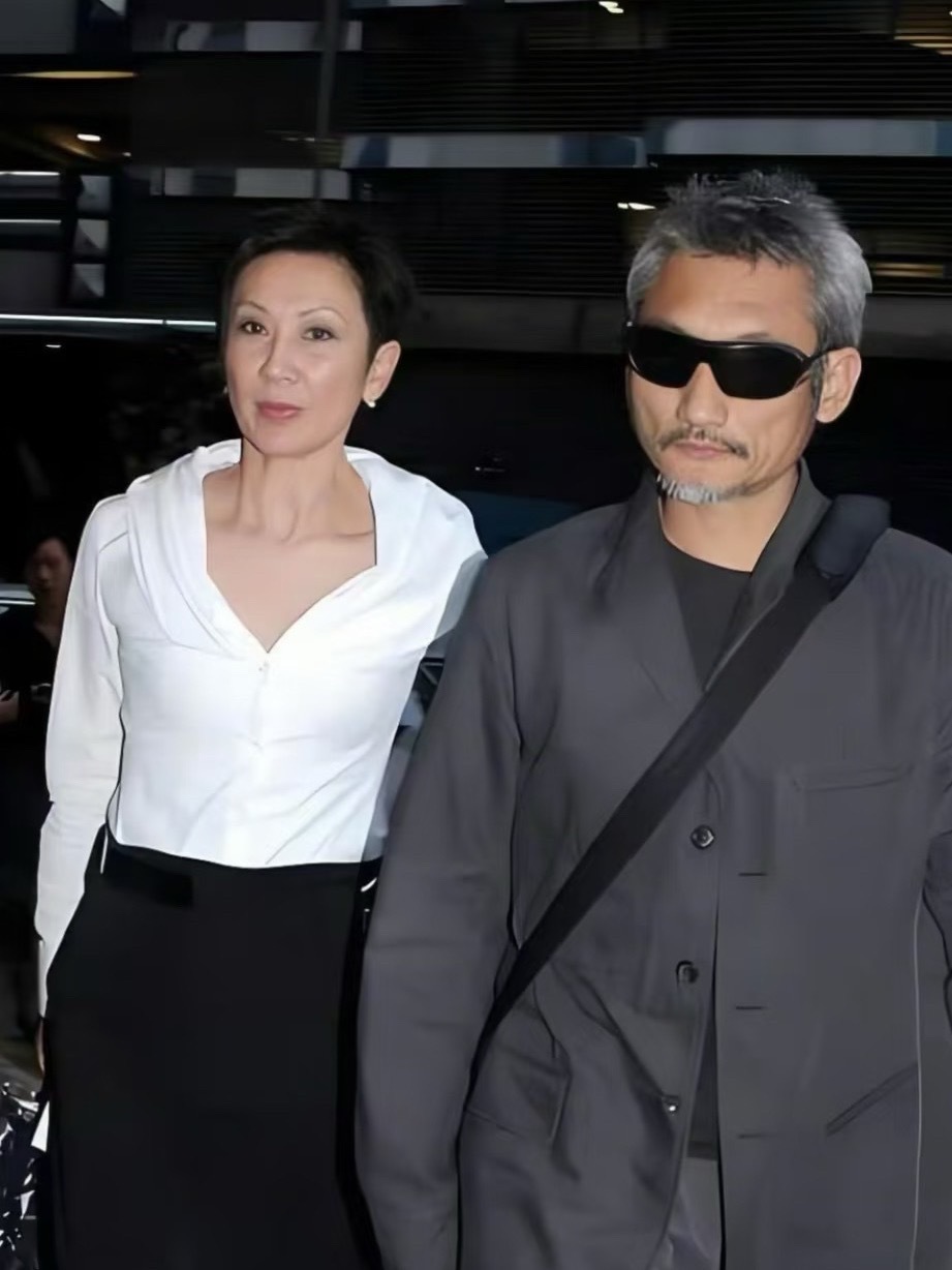 徐克丁克约定反悔施南生守约守了一辈子，到死也不会去世都没有自己的孩子。徐克呢？7