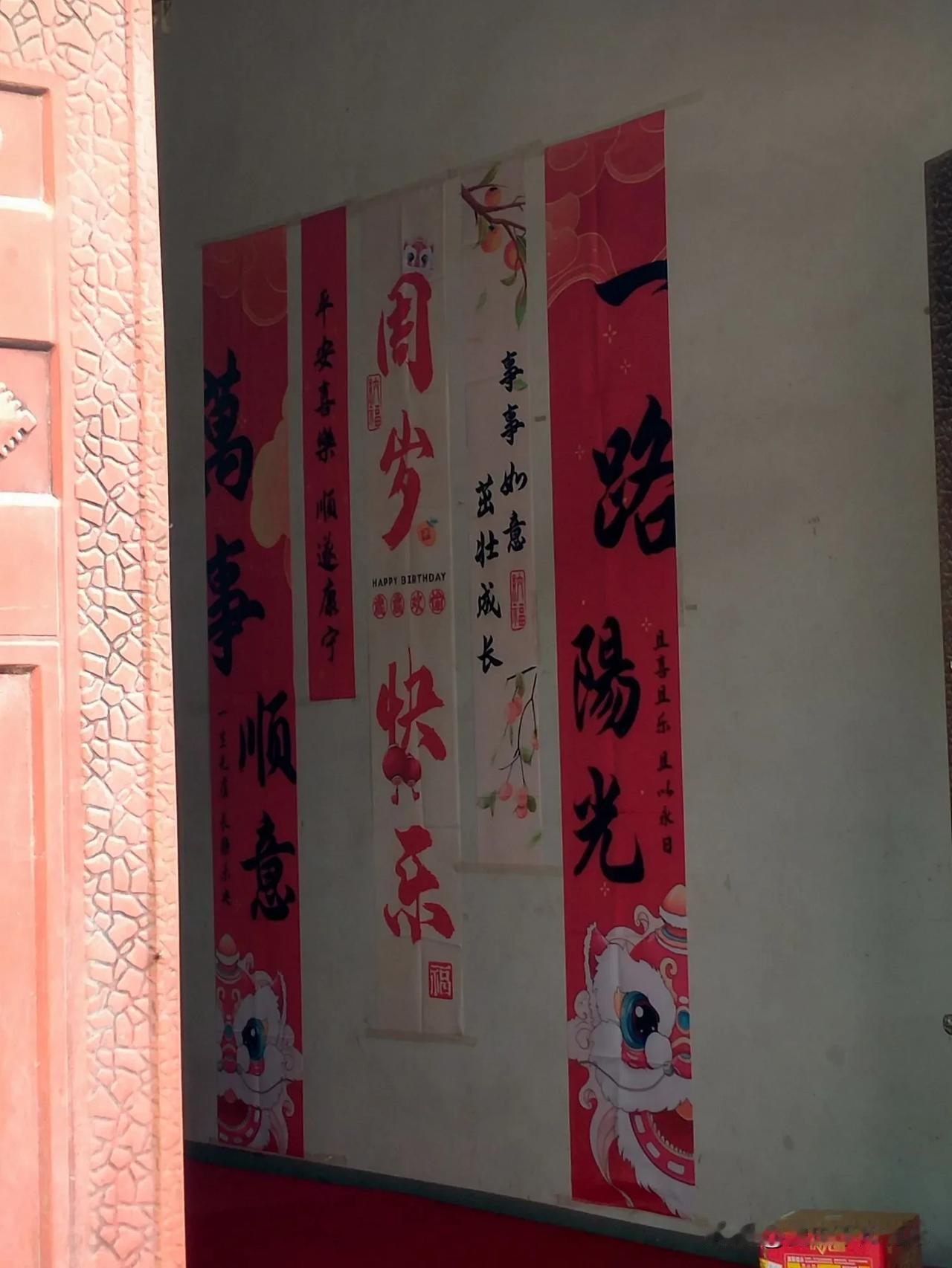 考上大学究竟有没有用呢？
网络上有不少人宣称：“如今考上大学根本就没用。”
我老
