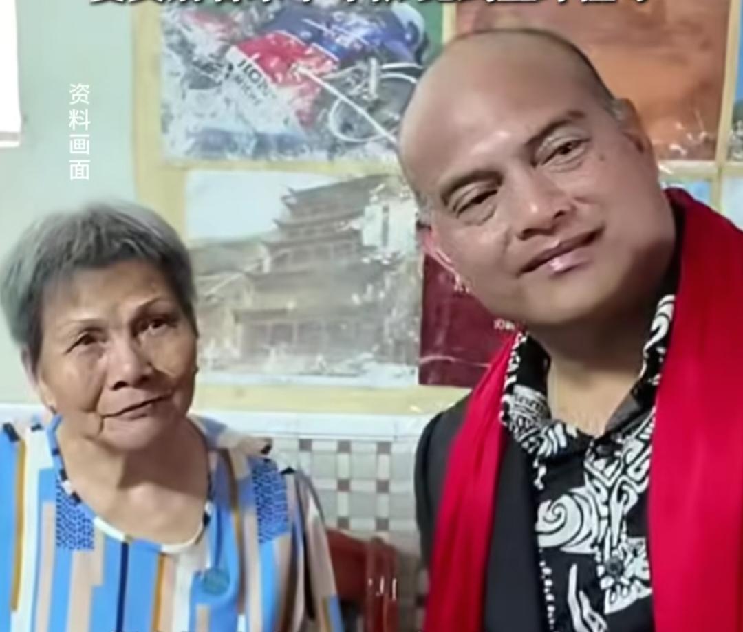 江门出了一位总统。
2月8日，一架专机从远隔千里的南太平洋小岛瑙鲁飞临广州白云机