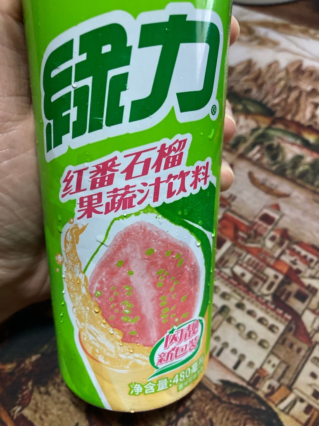 小时候零售渠道有不少台湾饮料，后来反而少见了，如今虽然网购都能买到，但价格比同类