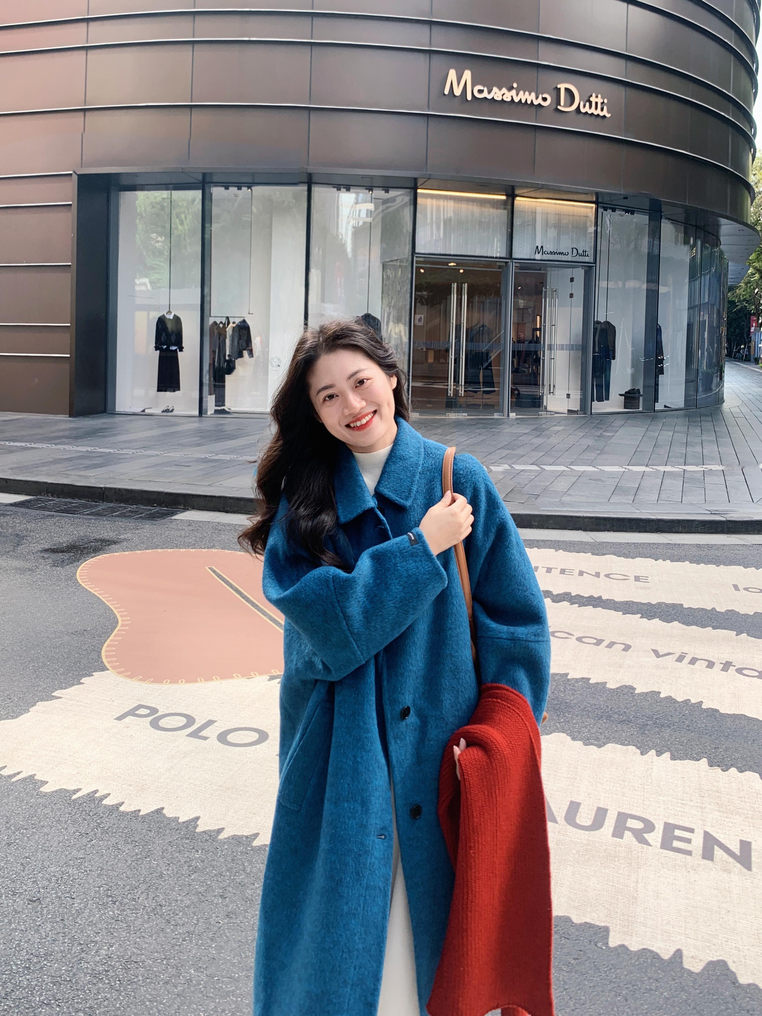 又到了穿大衣的季节了～ ​​​