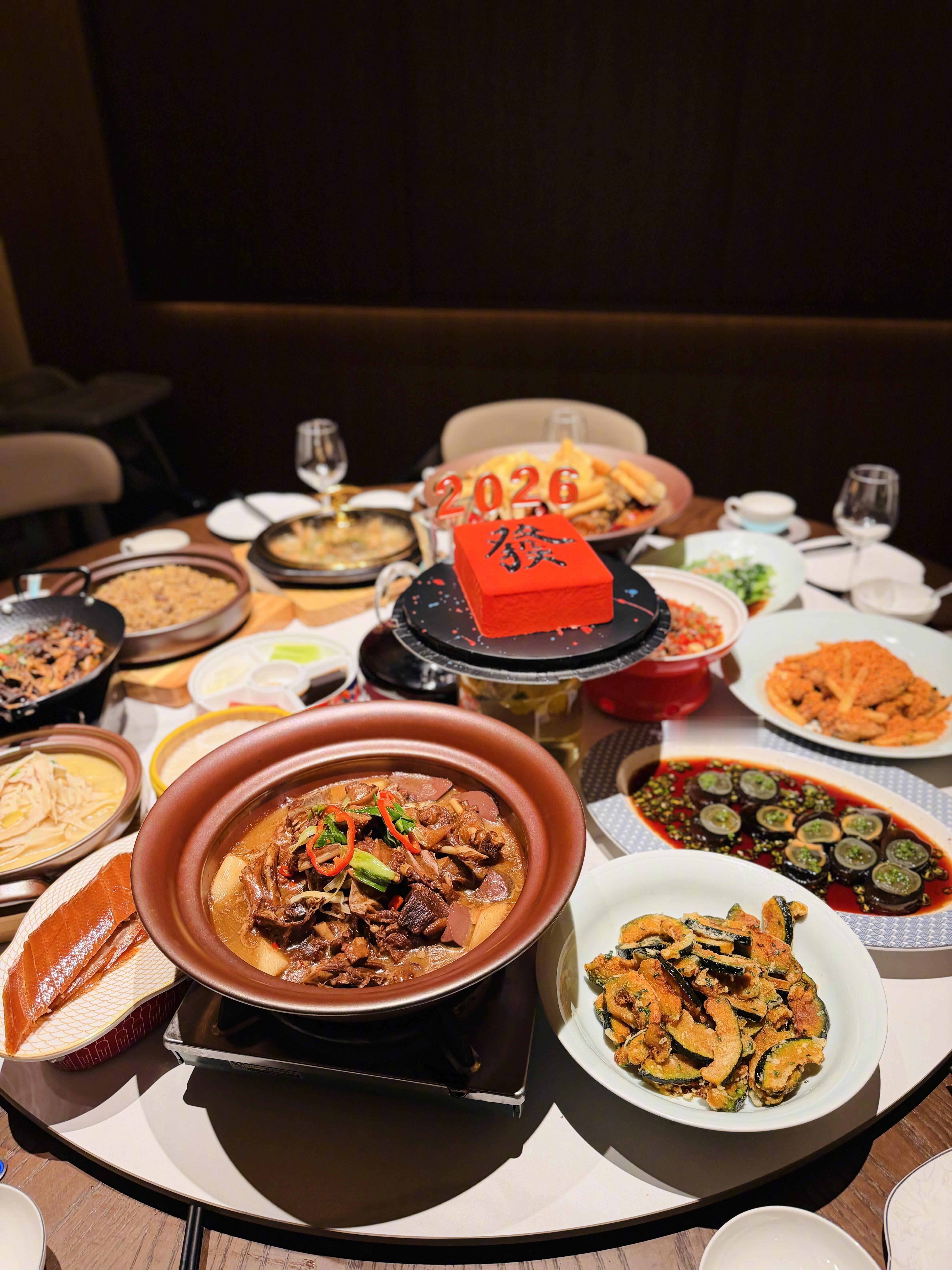 新年有新事   新年最盼“拆新”的快乐，1月16日上海年度超级新品盛典直接把期待