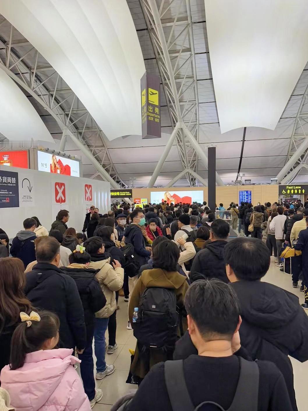 之前总说“非去日本不可”的朋友们，这回该算是真真切切“圆梦”了吧？
 
其实我一