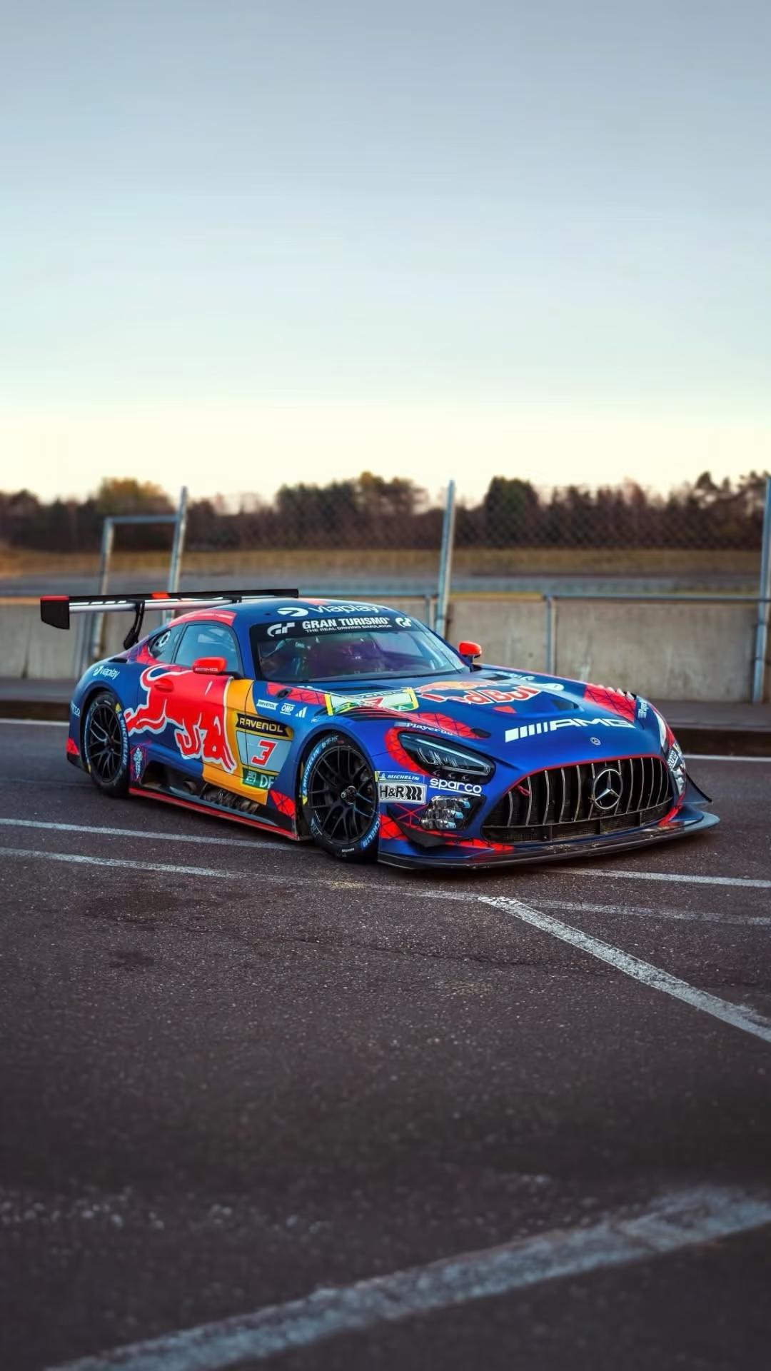 Winward Racing针对北环第六站潮湿路面，对梅赛德斯AMG‑GT3完成