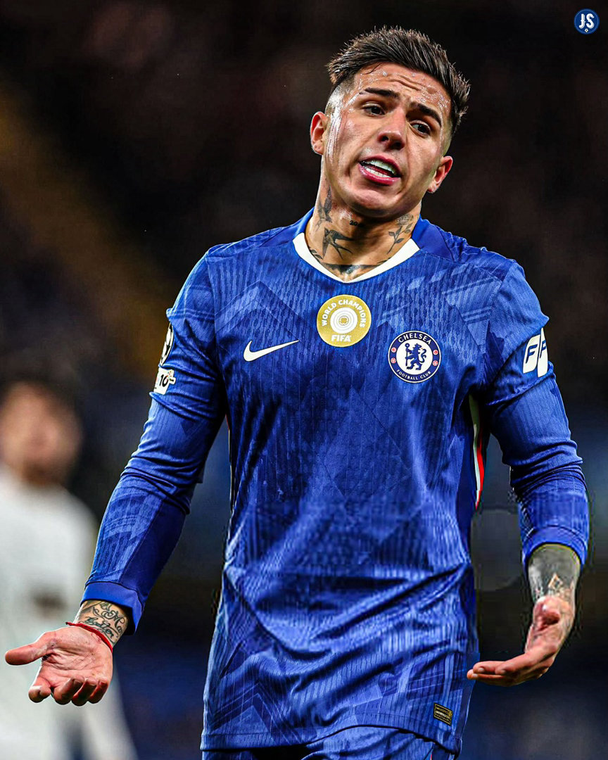 🎙恩佐在昨天的采访节目中谈到初到切尔西的交流苦难：“在切尔西的头一年半，说实话