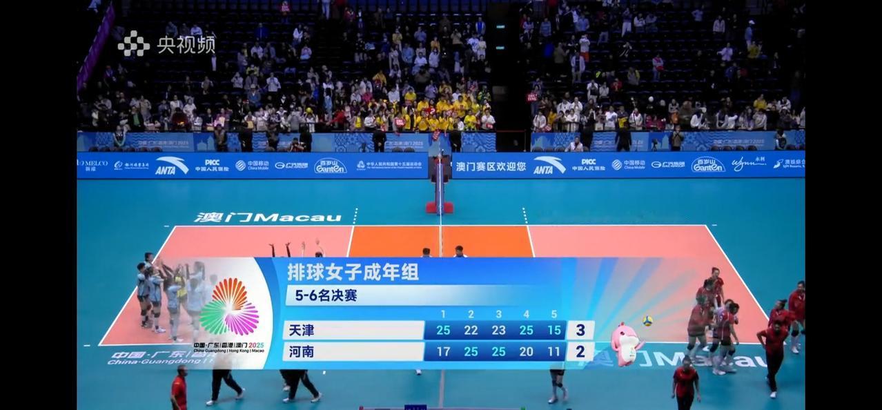 今天中午进行的全运会女排5—6名决赛是一场关注度很高的比赛，比赛在朱婷领衔的河南