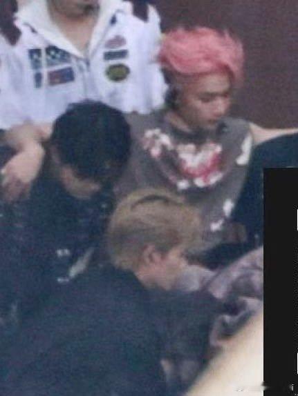 刘耀文粉发力压34带帅翻 所有人。 