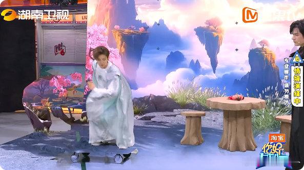 张颜齐好刻板的惊讶张颜齐这波复刻太绝了！看到侯明昊当场戏精附体，技能五子棋的惊讶