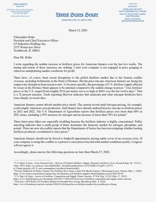 人们认为石油价涨了，化肥价跟着涨没有问题。 