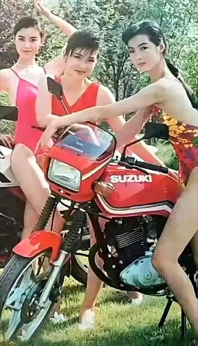 90年代的摩托车广告，表达得真是直白明了啊！ ​ ​​​