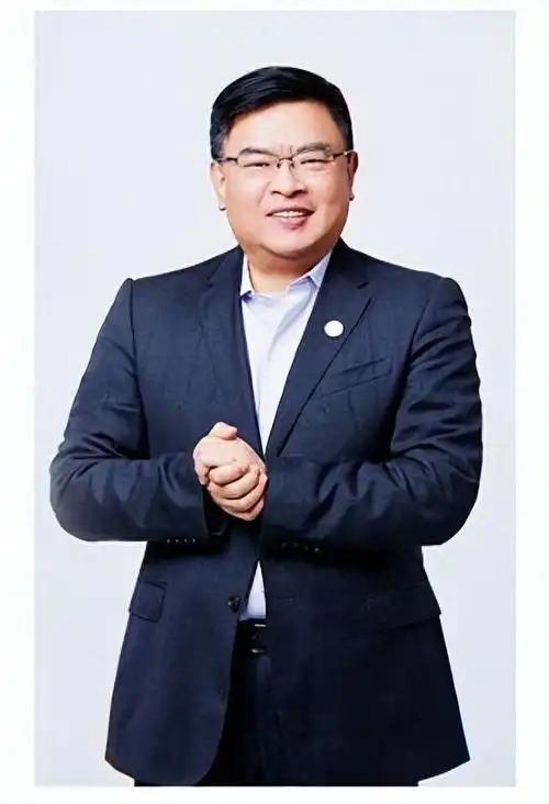 3月18号，盈科律所前主任梅向荣的事，有了新进展。

消息是前几天传出来的。梅向