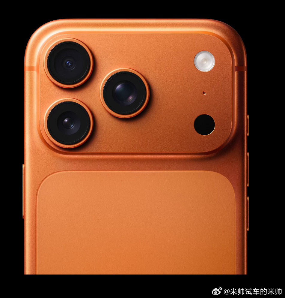 我觉得挺好看的，我肯定买橙色的，因为星宇橙的iPhone17和橙色的iCAR V