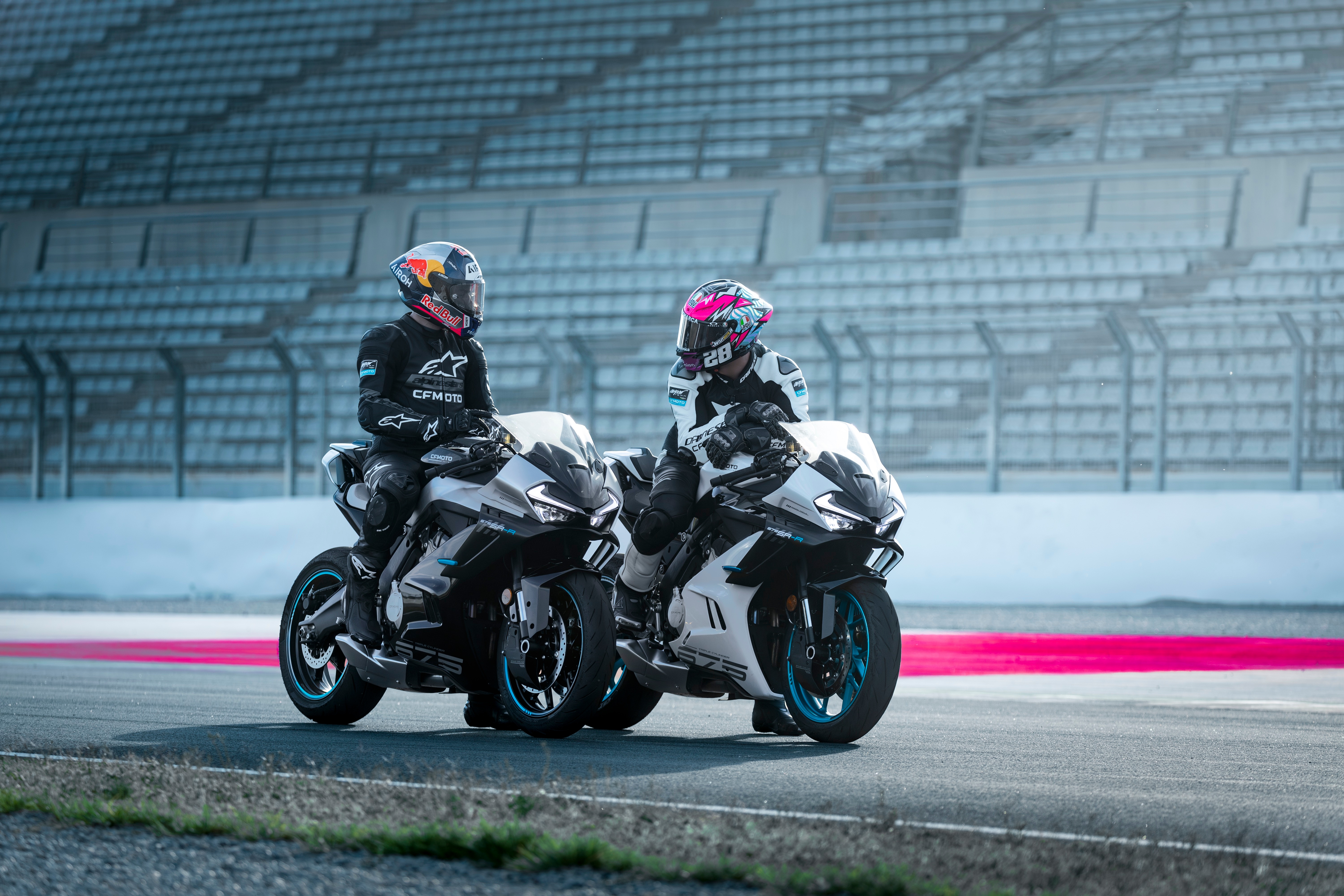官方：春风动力高性能三缸仿赛车型675SR-R将在2027年起，成为WorldS