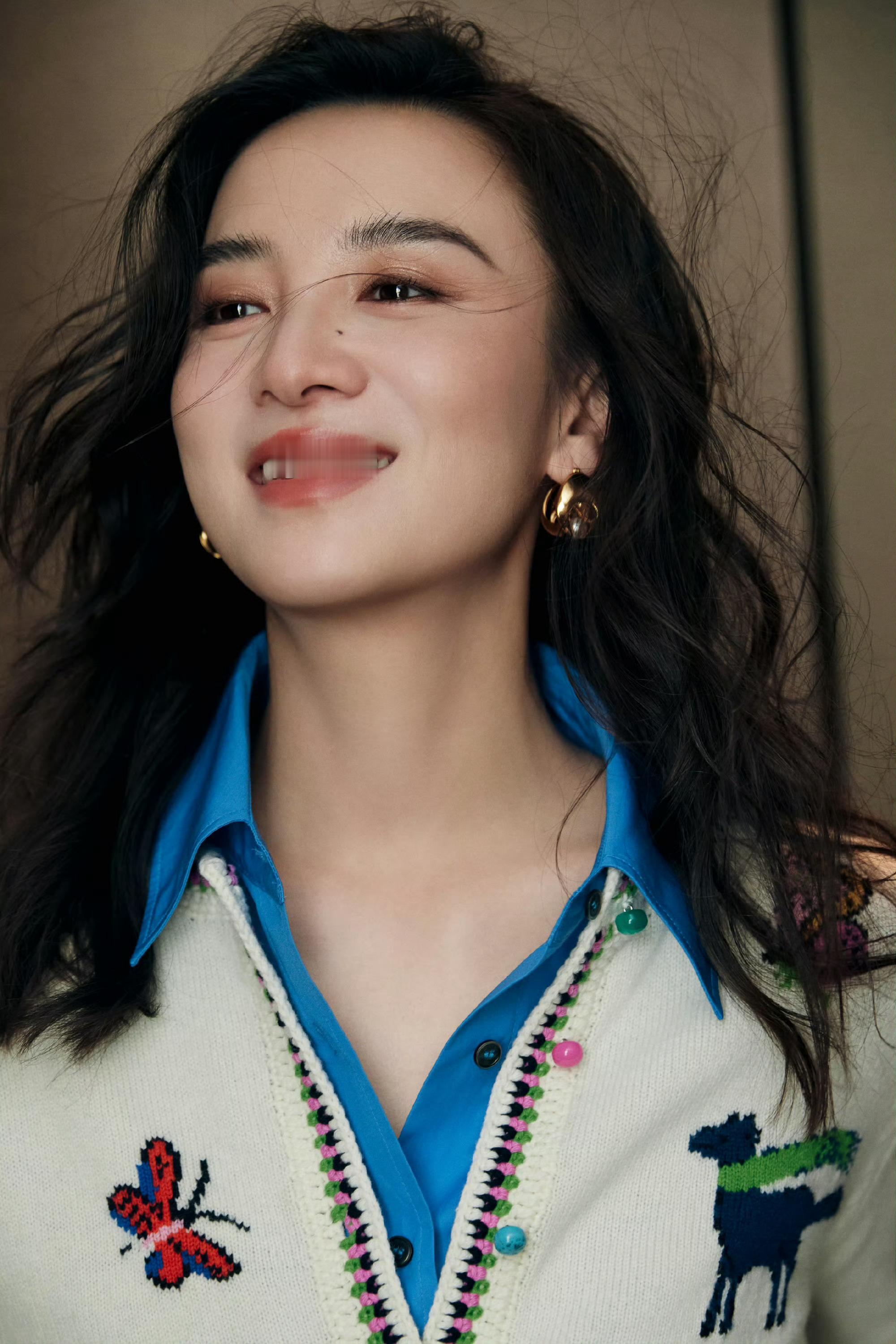 宋佳这个披发特别特别漂亮 下次活动也尽量多多披发好吗