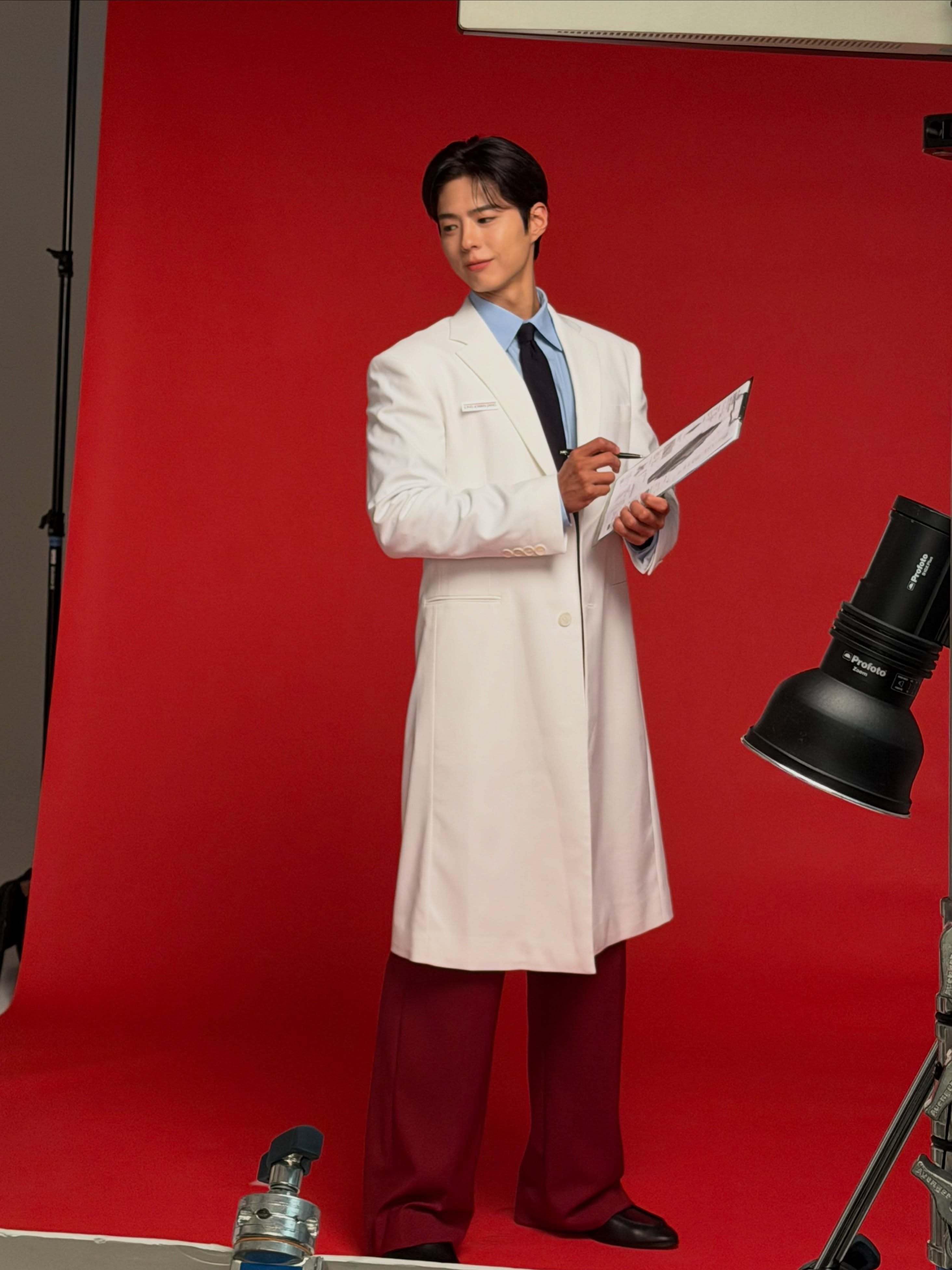 朴宝剑❤️正官庄全球代言人朴宝剑 260921 宝剑ins更新20P cr.bo
