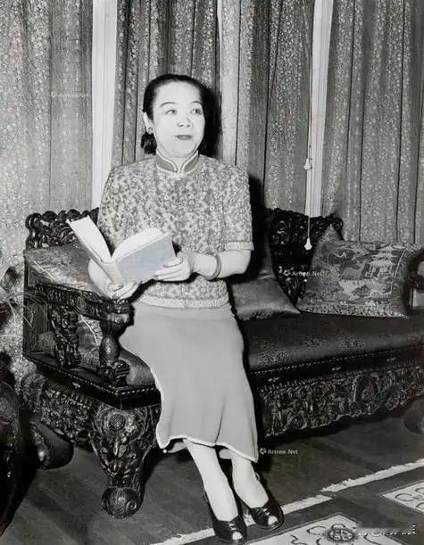 13岁休夫，21岁刺杀袁世凯，威逼陆征祥，从民国第一女杀手到中国一夫一妻制奠基人
